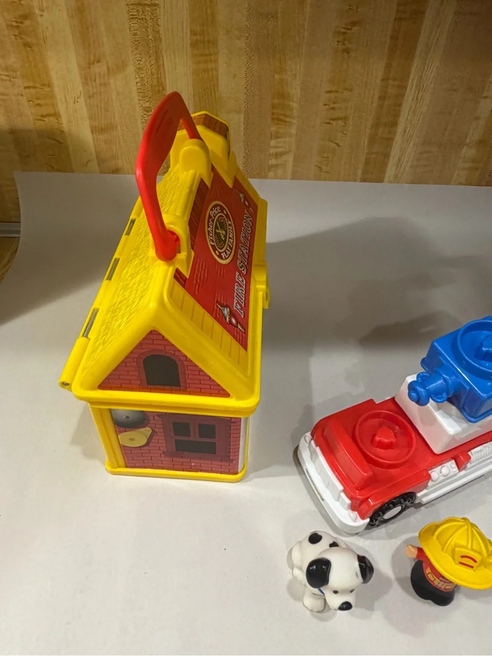 Fisher Price Play Fire Station Play Set vintage